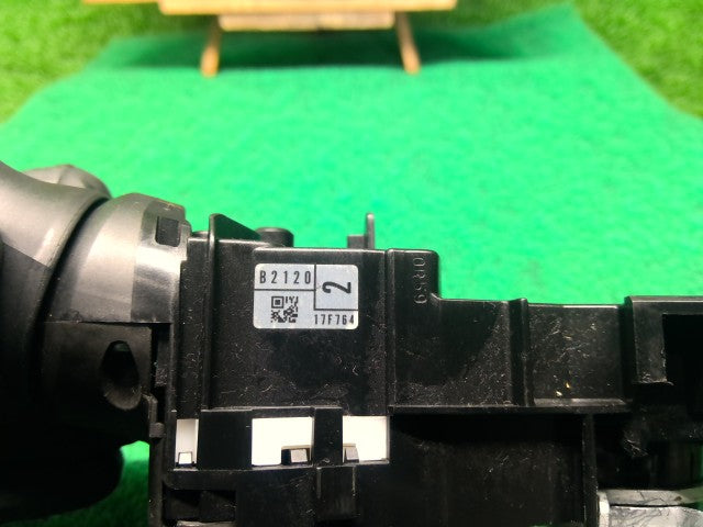 【中古】コペン DBA-LA400K ライトスイッチ 84140-B2120