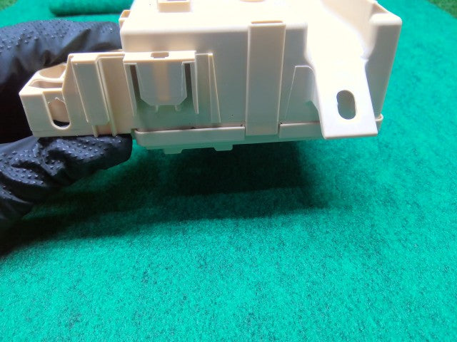 【中古】コペン DBA-LA400K ヒューズボックス 82600-B2430-