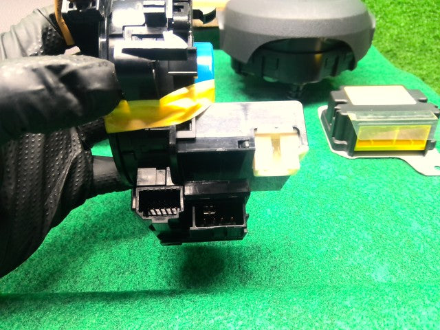 【中古】コペン DBA-LA400K エアバックパット コンピューターセット