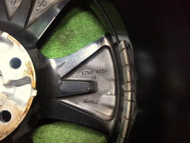 【中古】17インチ アルミホイール 8.5J 5穴