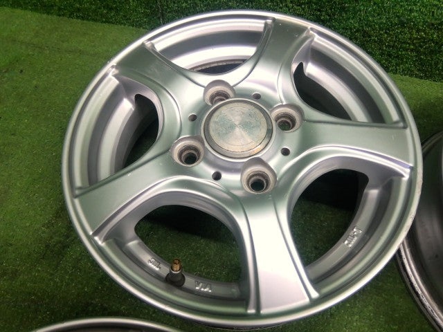【中古】社外12インチ アルミホイール 4J 4穴