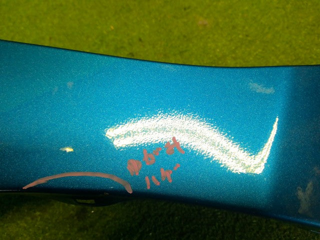 【中古】アクア DAA-NHP10 左フロントフェンダー 53812-52410