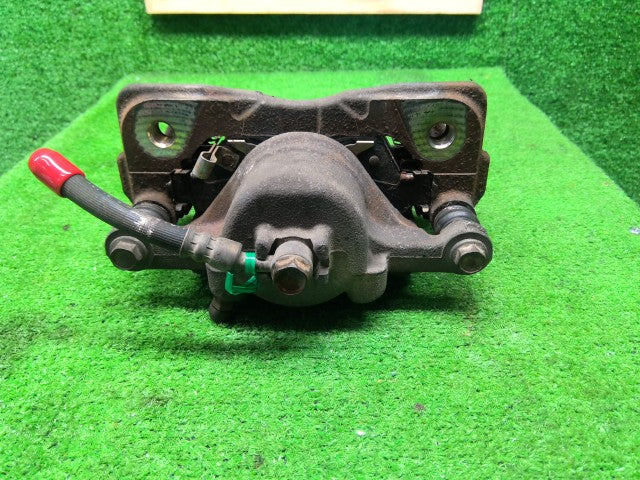 【中古】モビリオスパイク LA-GK1 右フロントキャリパー 45018-SCC-000