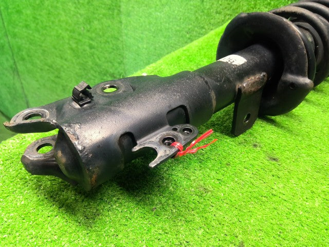 【中古】タント DBA-LA610S 左 フロント