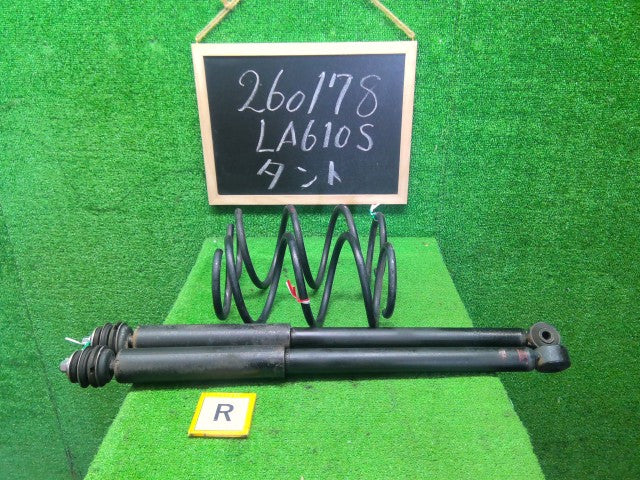 【中古】タント DBA-LA610S リアストラット アブソーバー