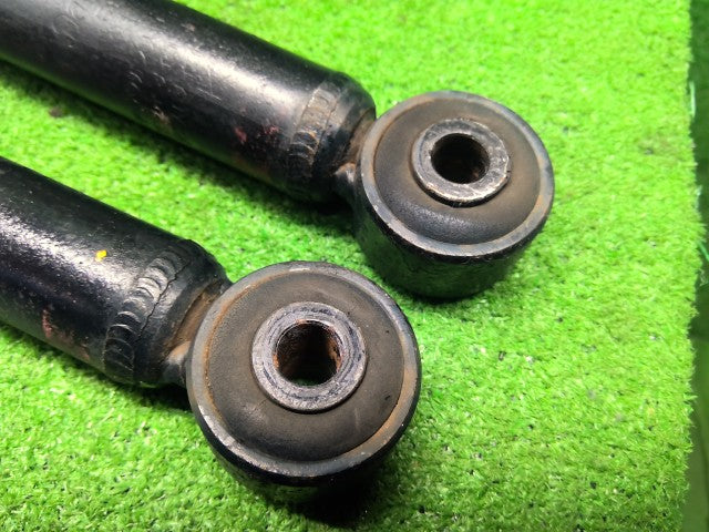 【中古】タント DBA-LA610S リアストラット アブソーバー