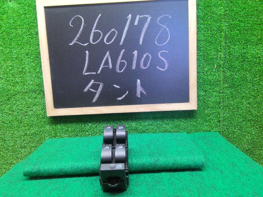 【中古】タント DBA-LA610S パワーウインドウスイッチ 84820-B2440-
