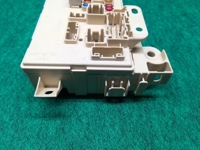 【中古】タント DBA-LA610S ヒューズボックス 82600-B2360-