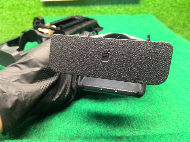 【中古】タント DBA-LA610S ドリンクホルダー 左右セット