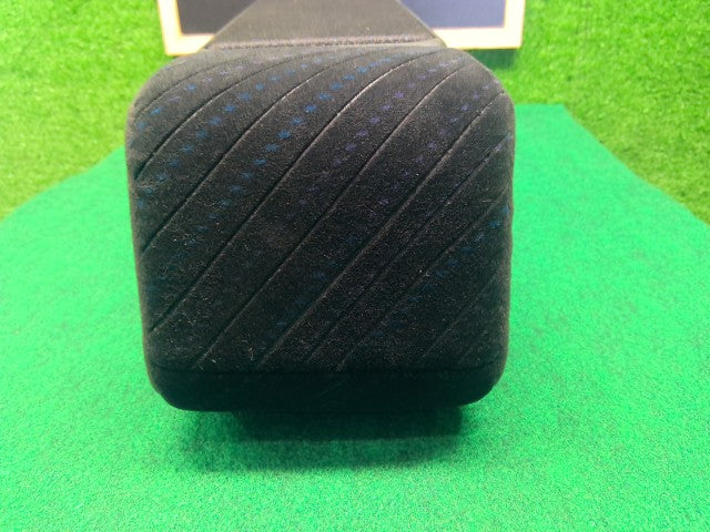 【中古】タント DBA-LA610S アームレスト 72810-B2680-C0