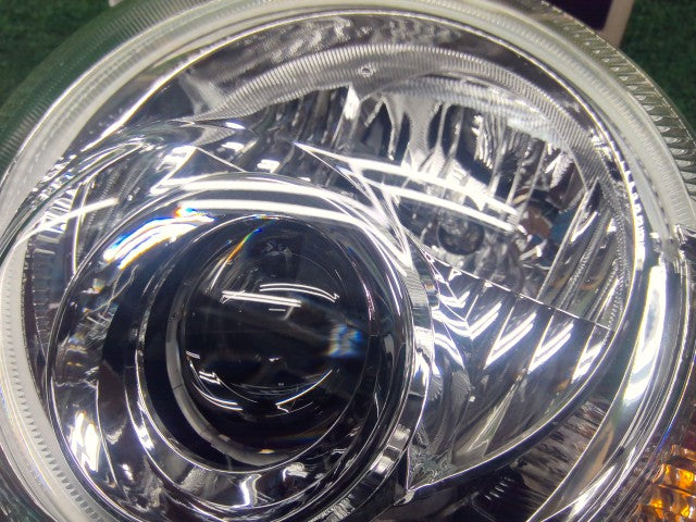 【中古】ミラココア DBA-L675S 左ヘッドランプＡＳＳＹ 81150-B2860