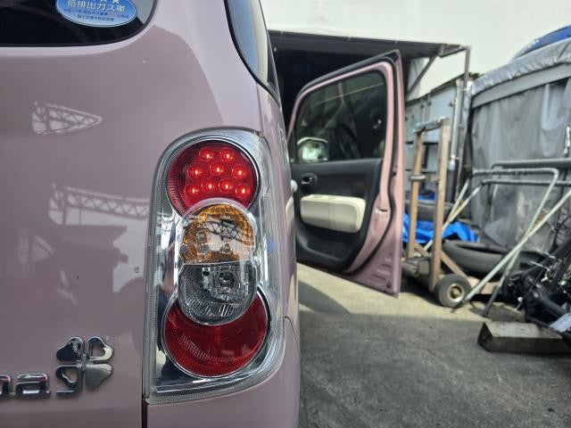 【中古】ミラココア DBA-L675S 右テールランプ 81550-B2480