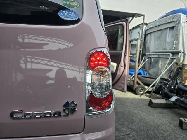 【中古】ミラココア DBA-L675S 右テールランプ 81550-B2480