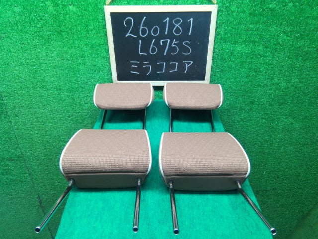 【中古】ミラココア DBA-L675S ヘッドレスト 71910-B2C10-E0