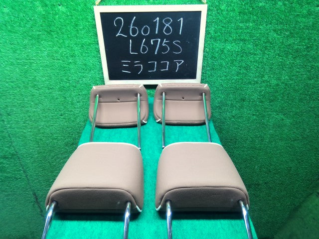 【中古】ミラココア DBA-L675S ヘッドレスト 71910-B2C10-E0