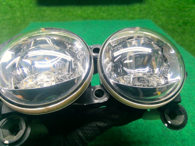 ハイゼット フォグランプ左右セット 3BD-S331V 81210-B5030-