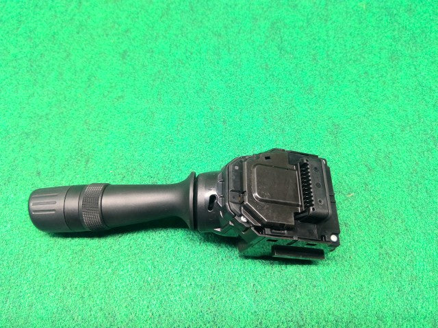 ハイゼット ライトスイッチ 3BD-S331V 84140-B5110-