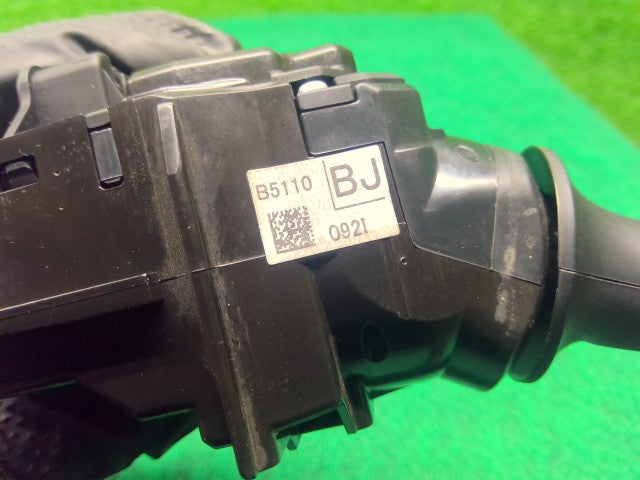 ハイゼット ライトスイッチ 3BD-S331V 84140-B5110-