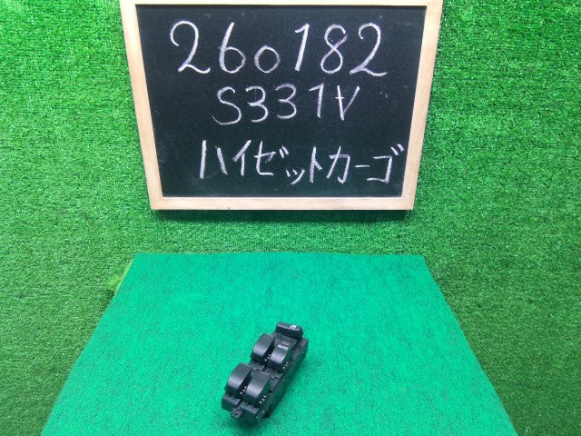 ハイゼット パワーウインドウスイッチ 3BD-S331V 84820-B5011-