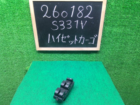 ハイゼット パワーウインドウスイッチ 3BD-S331V 84820-B5011-
