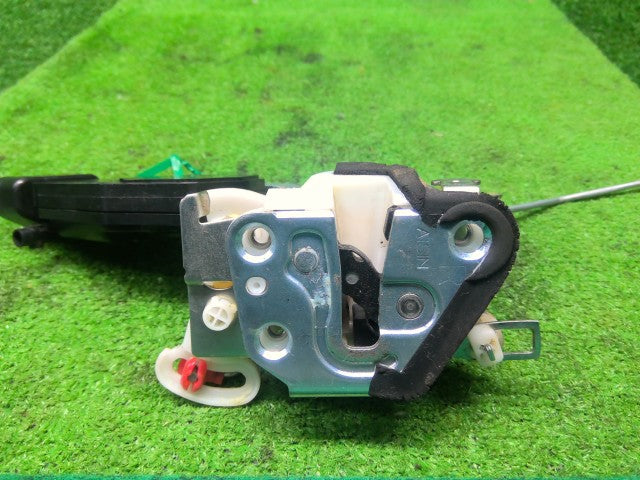 ハイゼット 右Ｆドアロックソレノイド 3BD-S331V 69303-B5020-