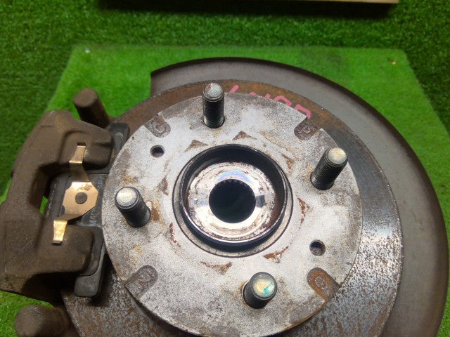 【中古】ｅＫワゴン DBA-H82W 左フロントナックルハブＡＳＳＹ 3870A023