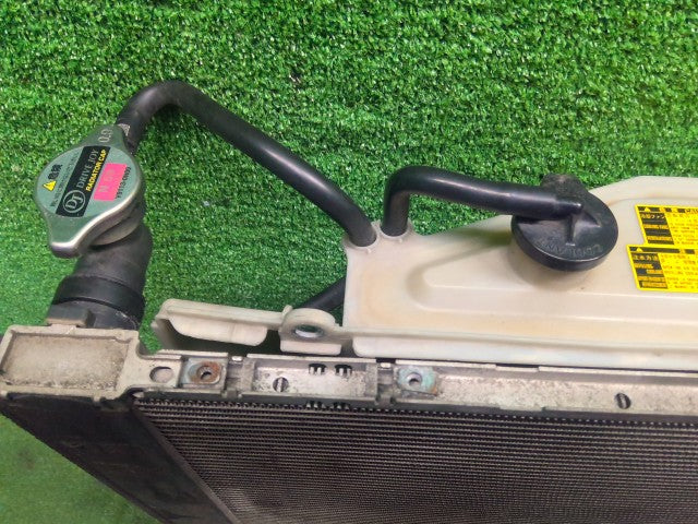 【中古】アルファード CBA-ANH10W ラジエータ 16041-28370