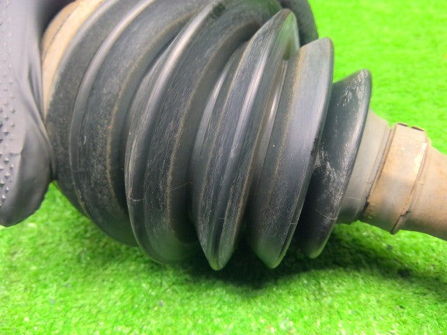 【中古】アルファード CBA-ANH10W 左フロントドライブシャフト 43420-28030