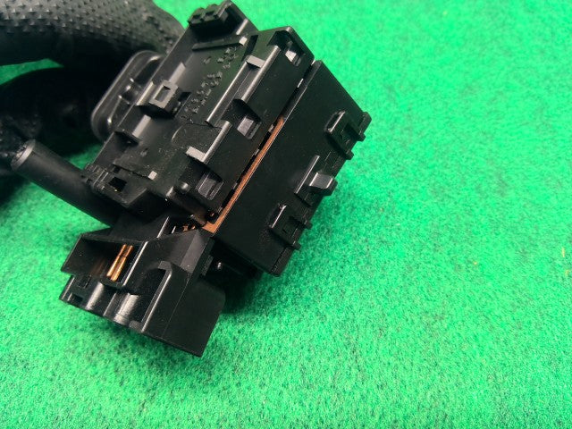 【中古】アルファード CBA-ANH10W ワイパースイッチ 84652-2G410