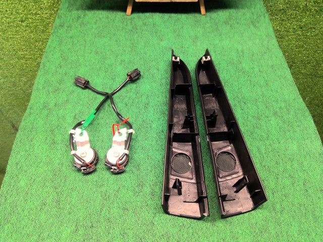 【中古】アルファード CBA-ANH10W 左右ツイーター トリムセット