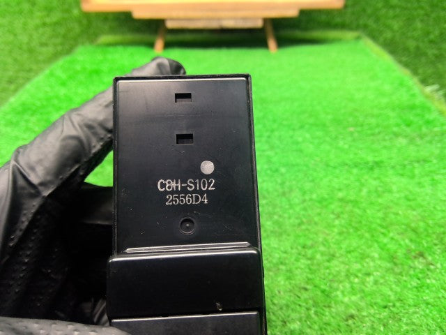【中古】エブリィ ABA-DA64W パワーウインドウスイッチ 37990-68H30-ZL9