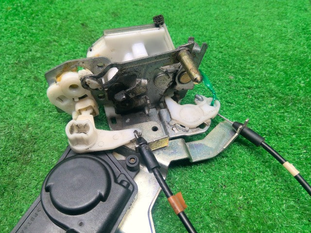 【中古】エブリィ ABA-DA64W 右 フロント