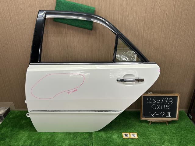 【中古】マーク2 TA-GX115 左リアドア 67004-22410