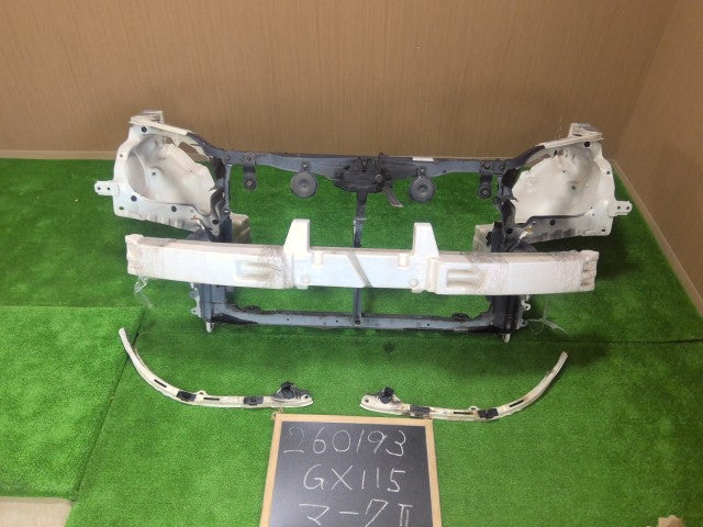 【中古】マーク2 TA-GX115 ラジエータコアサポート ホースメント