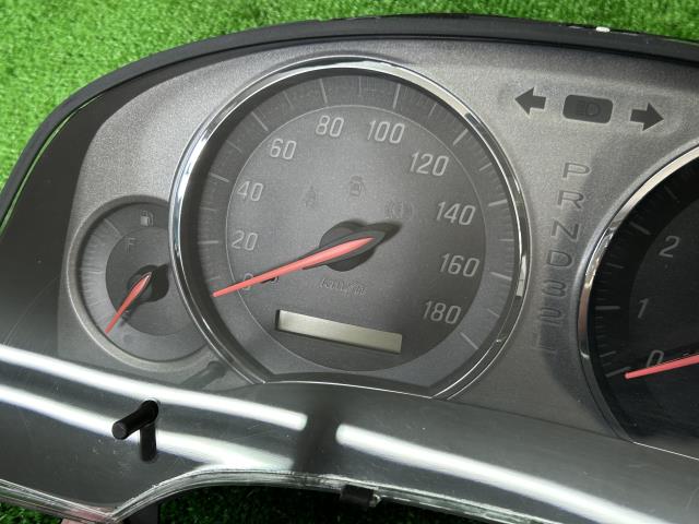 【中古】マーク2 TA-GX115 スピードメーター 83800-22660