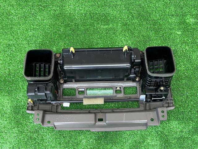 【中古】マーク2 TA-GX115 エアコン吹き出し口 オーディオパネル