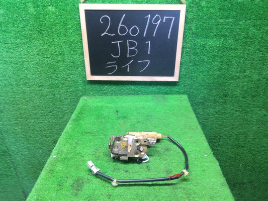 【中古】ライフ GF-JB1 左フロントドアロックソレノイド 72150-S2K-003