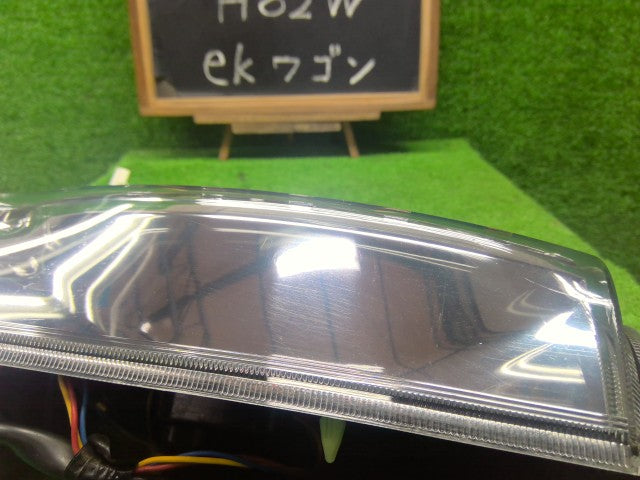 【中古】ｅＫワゴン DBA-H82W 右テールランプ 8331A048