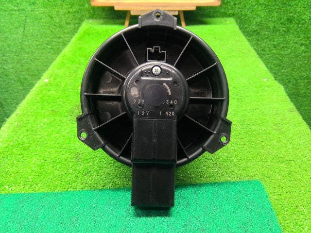 【中古】ｅＫワゴン DBA-H82W ヒーターブロアモーター 7801A352