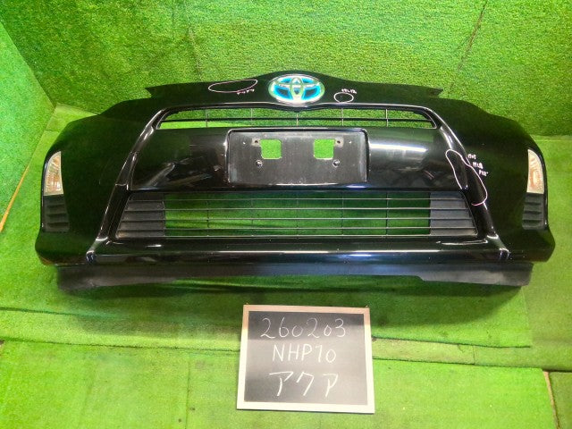 【中古】アクア DAA-NHP10 フロントバンパーＡＳＳＹ 52119-52620-C0