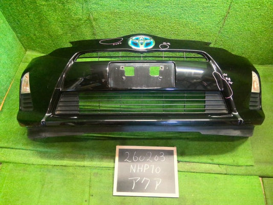 【中古】アクア DAA-NHP10 フロントバンパーＡＳＳＹ 52119-52620-C0