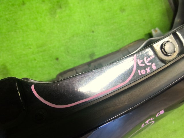【中古】アクア DAA-NHP10 フロントバンパーＡＳＳＹ 52119-52620-C0