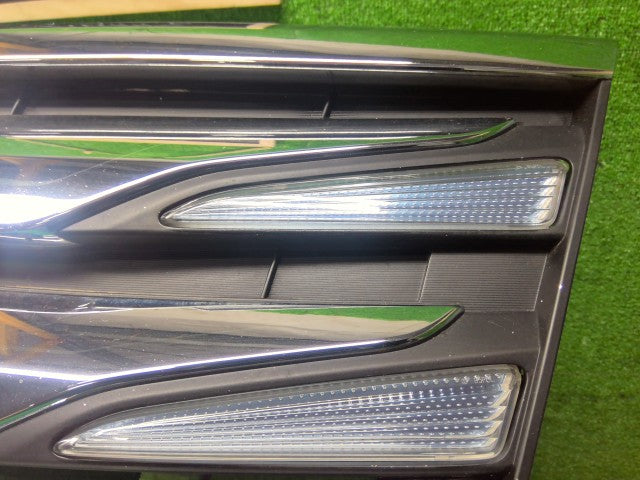 【中古】ワゴンＲ DAA-MH44S ラジエータグリル 71741-85P10-A1D