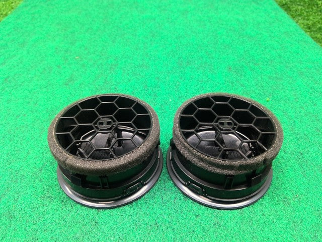 【中古】ワゴンＲ DBA-MH34S エアコン吹き出し口 73630-72M00-AQS