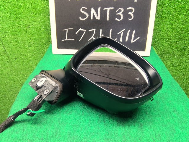 【中古】エクストレイル 6AA-SNT33 右サイドミラー 96301-6RD4B