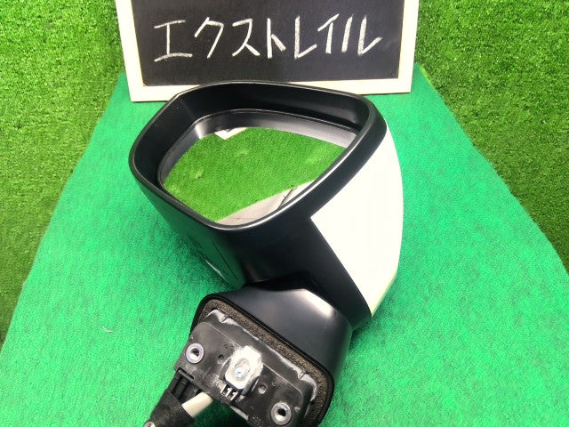 【中古】エクストレイル 6AA-SNT33 左サイドミラー 96302-6RD4B