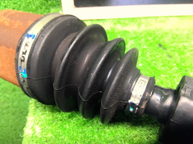 【中古】エクストレイル 6AA-SNT33 左リアドライブシャフト 39601-6RE4D