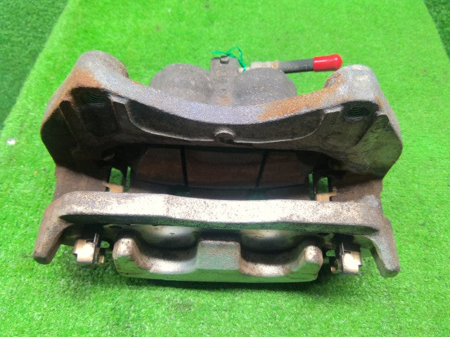 【中古】エクストレイル 6AA-SNT33 右フロントキャリパー 41001-5MT0A