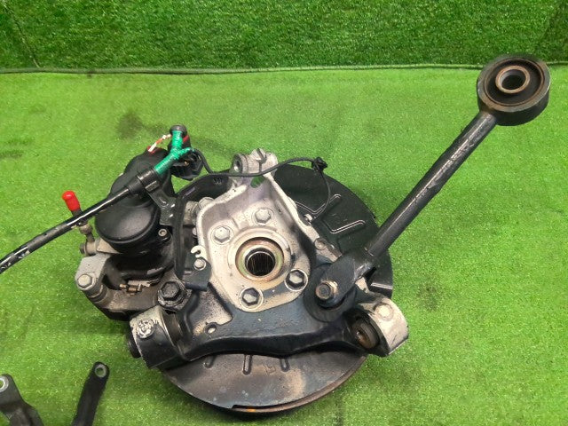 【中古】エクストレイル 6AA-SNT33 左リアナックルハブ ロアアームセット