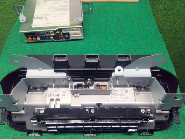 【中古】エクストレイル 6AA-SNT33 カーナビゲーション 25915-6RA0E